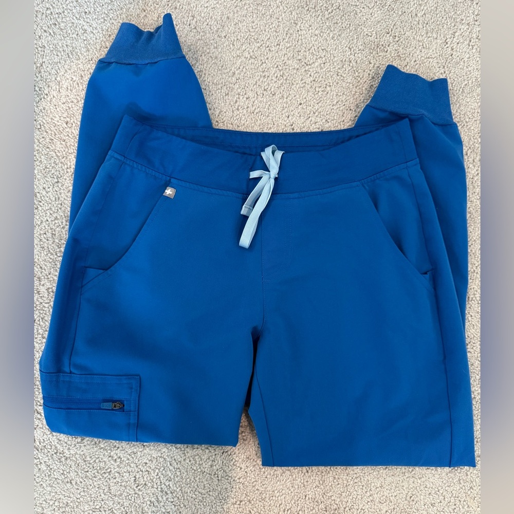 FIGS Zamora Jogger Scrub pants